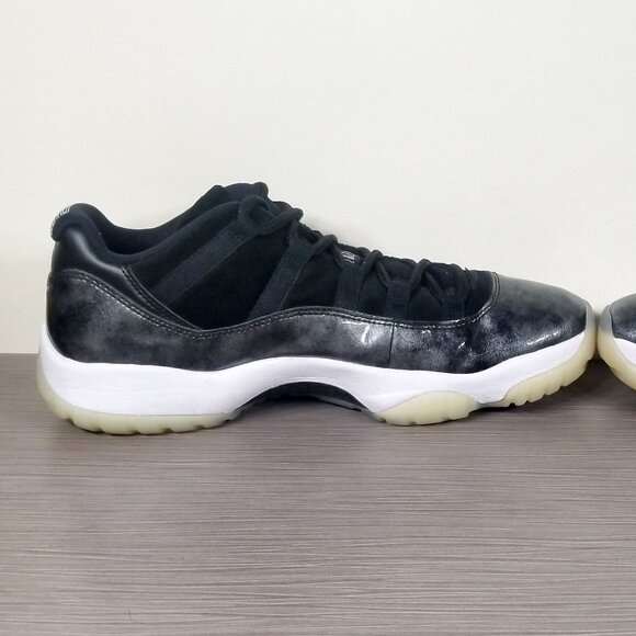 Nike Air Jordan 11 Retro Low Barons, 528895 010. Mens Size 10 US / 44 - Picture 6 of 12